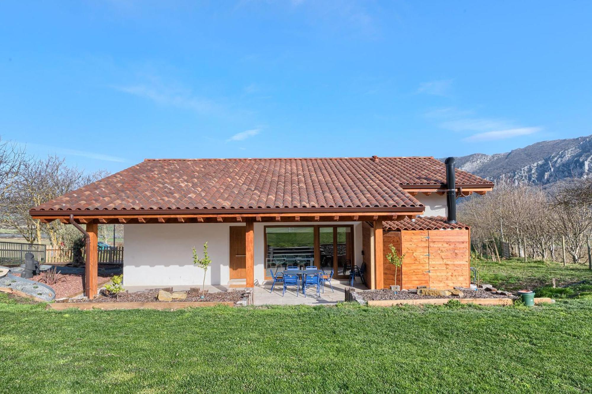Vt Refugio De Paz En La Naturaleza Casa Espaciosa Para Familias Y Grupos Ibarguren Exterior photo